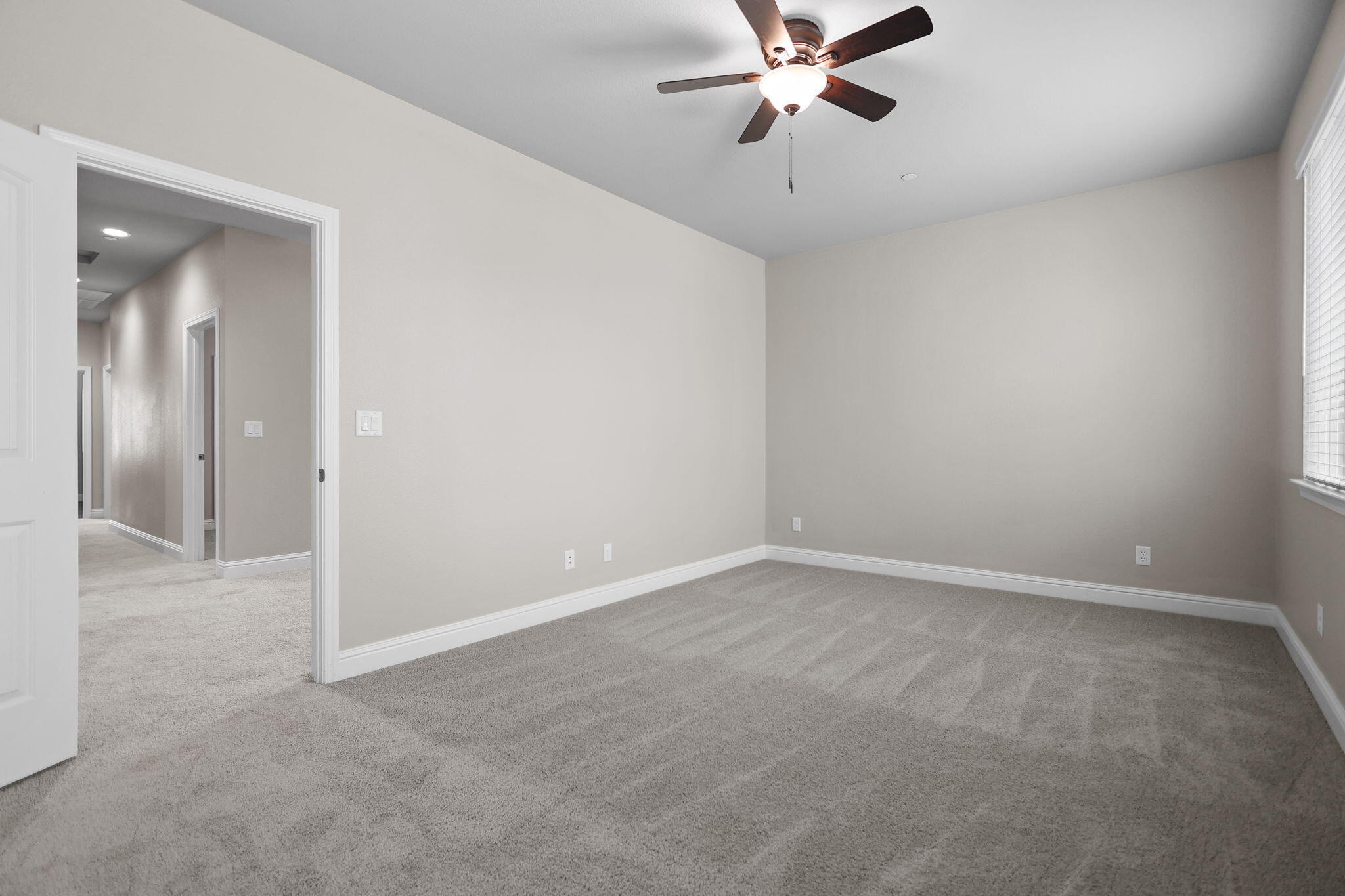 866 Congaree Lane Redding, CA 96001 - Photo 15 of 17 a view of an empty room