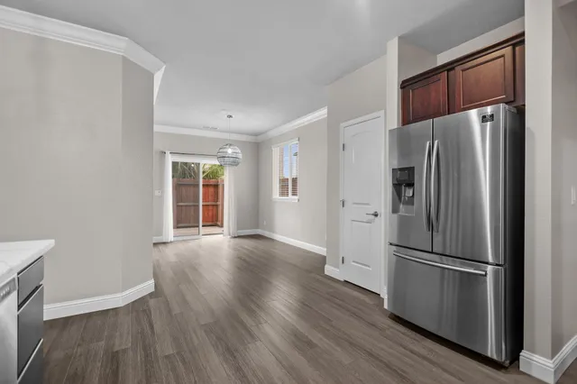 $400,000 | 866 Congaree Lane, Redding, CA 96001