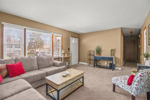 $249,900 | 4216 South Union Avenue, Independence, MO 64055