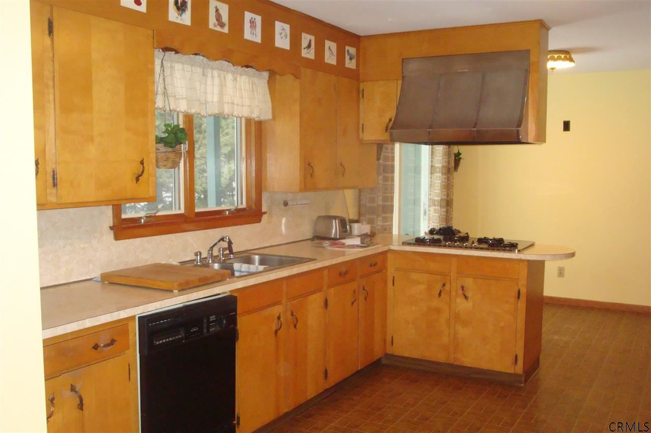 332 Roaser Road Sand Lake, NY 12153 - Photo 5 of 16 Photo 5