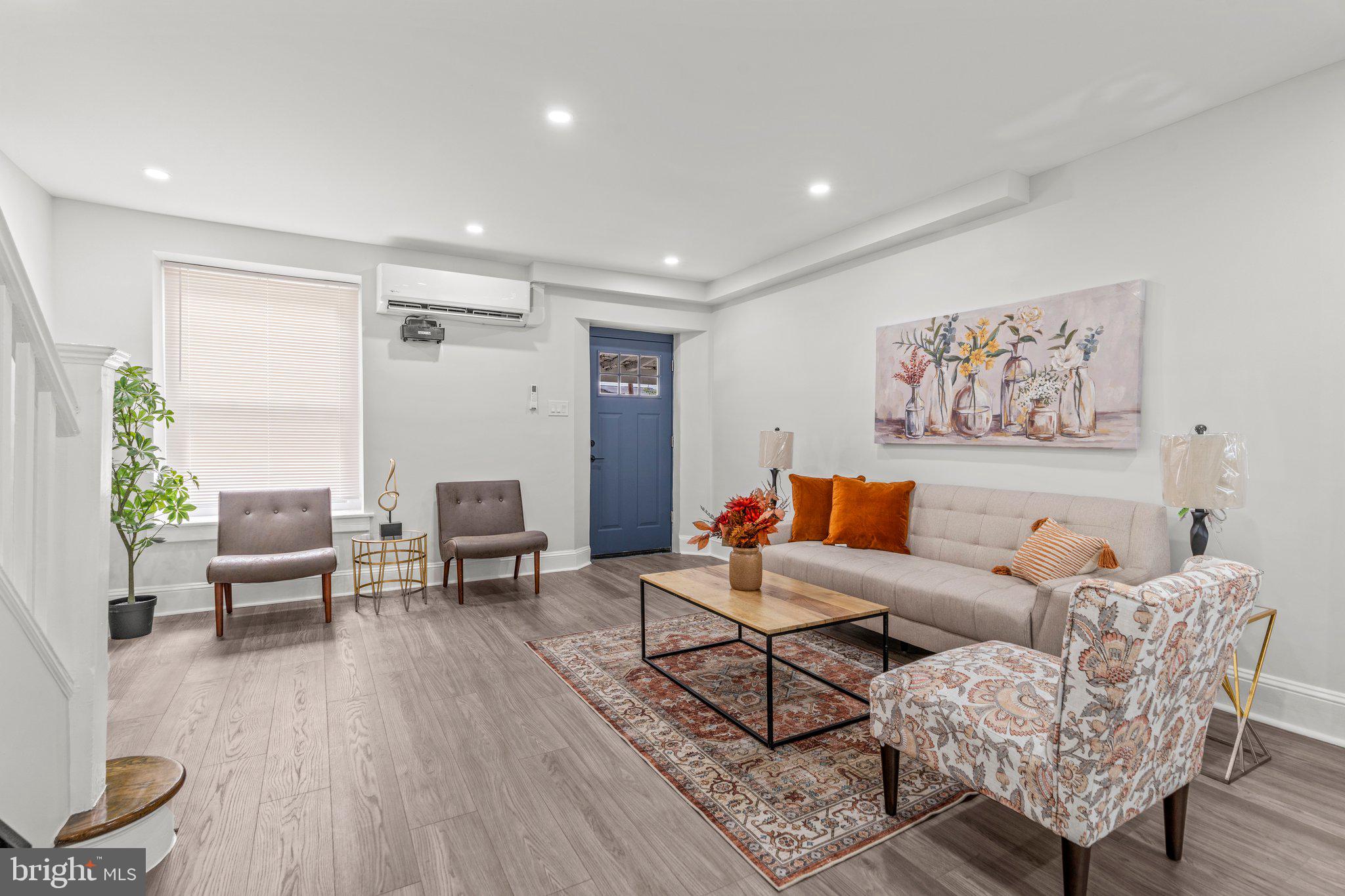 4637 Fernhill Road Philadelphia, PA 19144 - Photo 4 of 32 Gallery Image 4