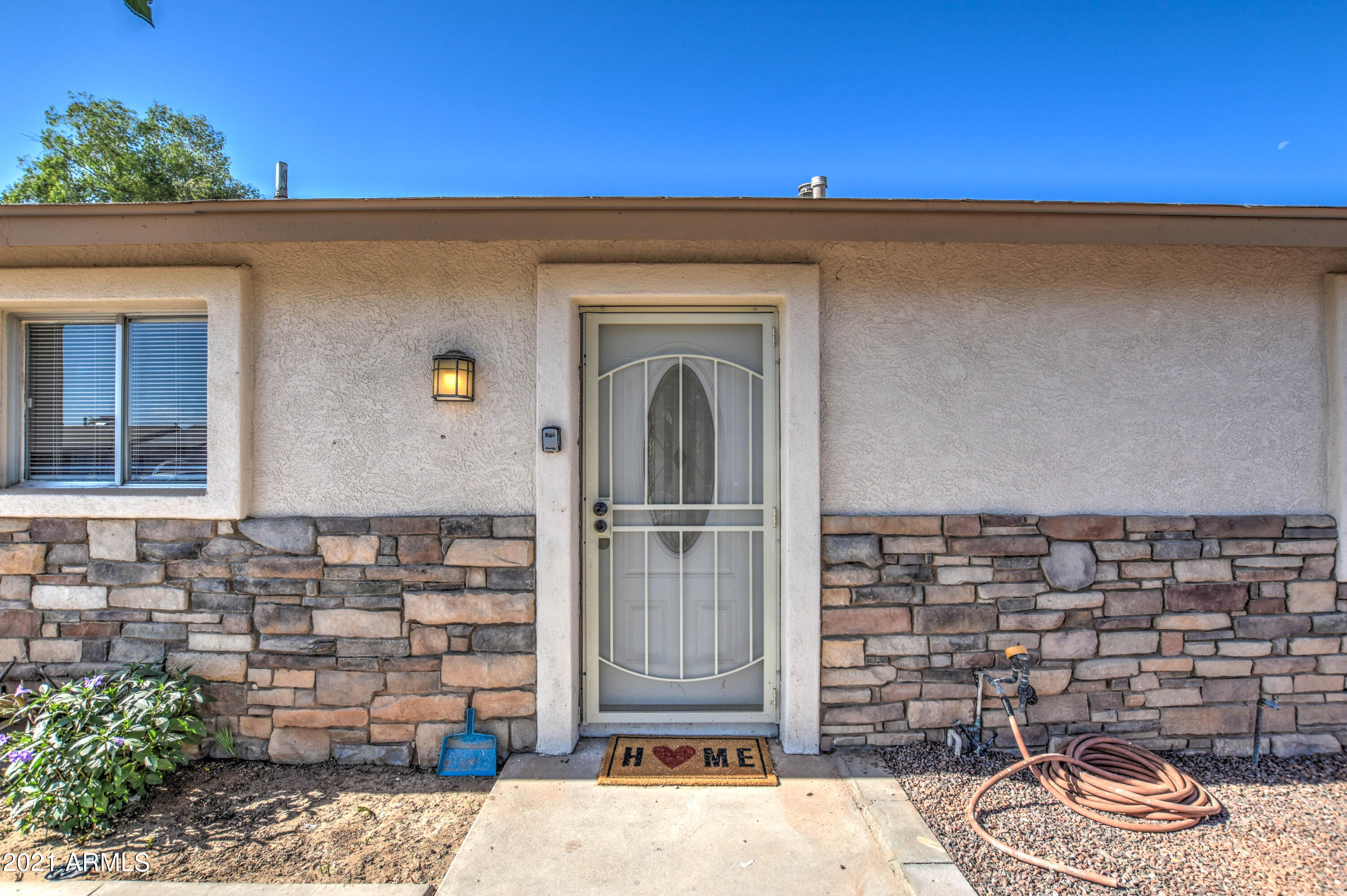 8521 West Piccadilly Road Phoenix, AZ 85037 - Photo 3 of 37 FRONT 5