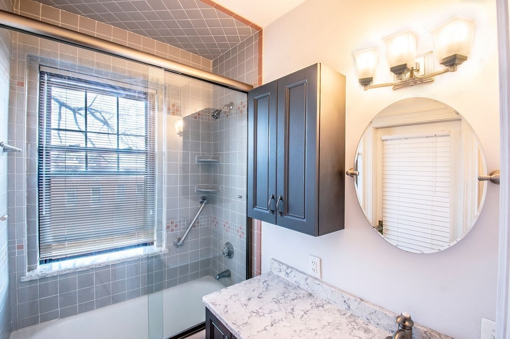 6 Lanark Road, Unit 6 Brookline, MA 02445 - Photo 11 of 23 Gallery Image 11