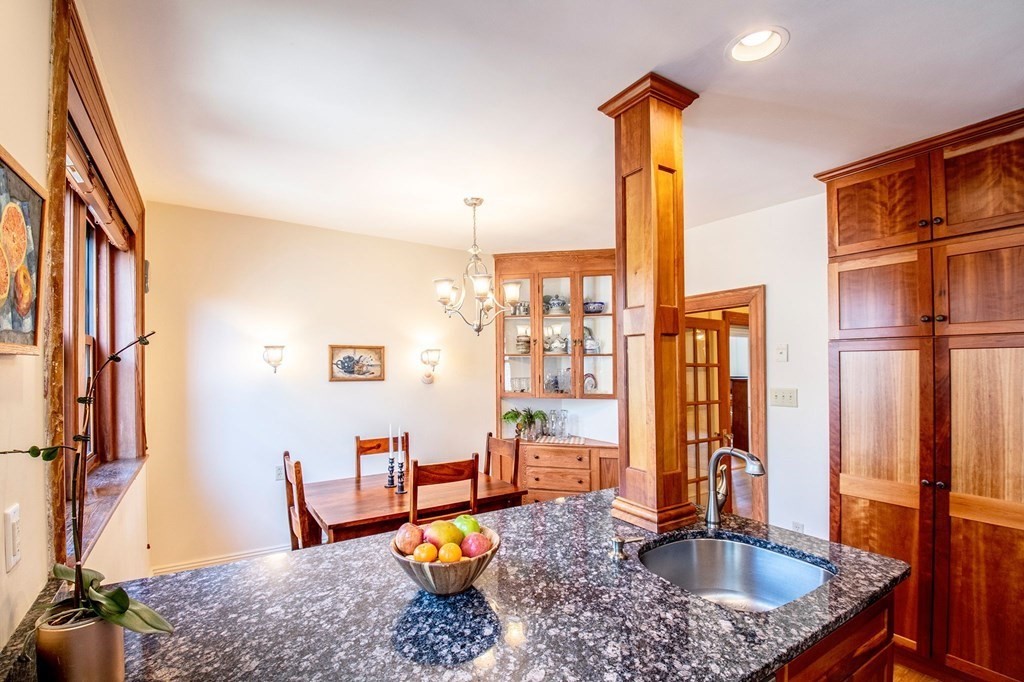6 Lanark Road, Unit 6 Brookline, MA 02445 - Photo 9 of 23 Gallery Image 9