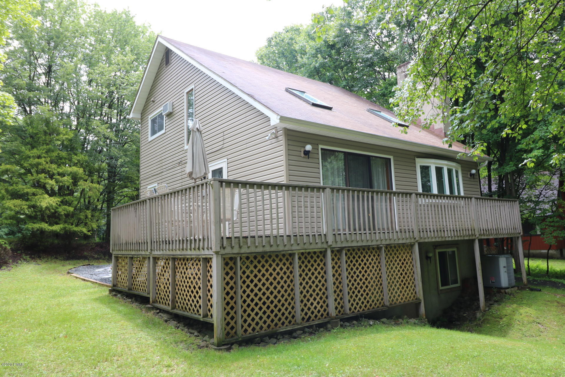 6 High Point Court Lake Ariel, PA 18436 - Photo 2 of 44