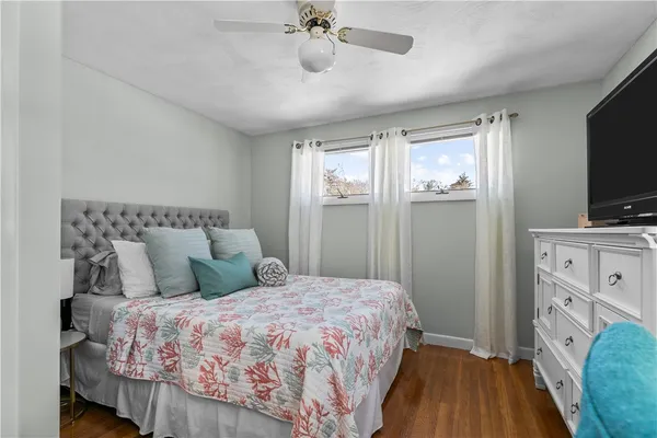 $4,000 | 60 Knollwood Circle, North Kingstown, RI 02852