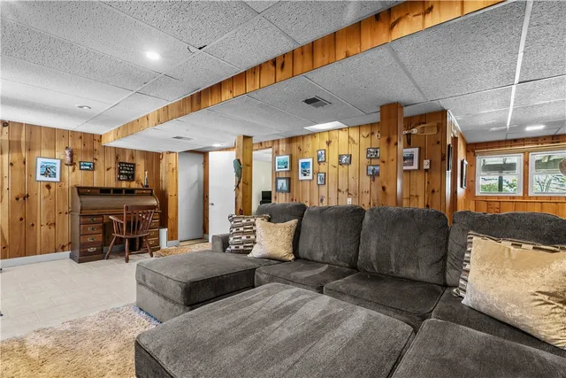 $4,000 | 60 Knollwood Circle, North Kingstown, RI 02852