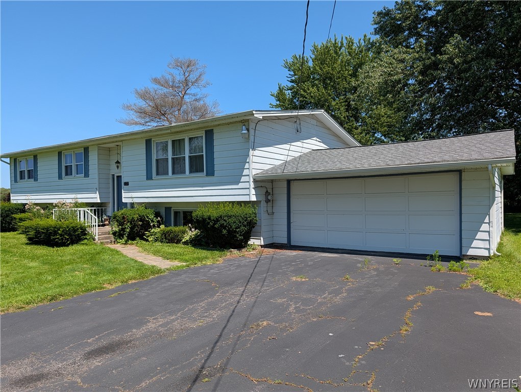 3961 Ridgelea Drive Newfane, NY 14094 - Photo 3 of 33 Gallery Image 3