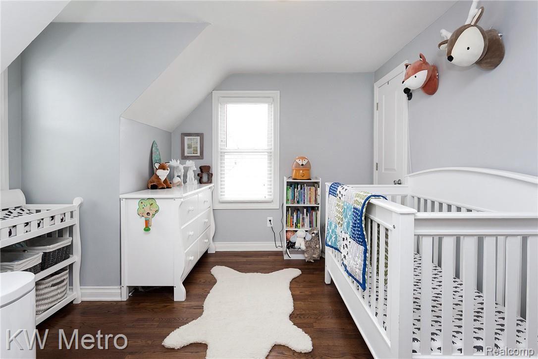 866 Columbia Road Berkley, MI 48072 - Photo 18 of 33 Columbia-18.jpg