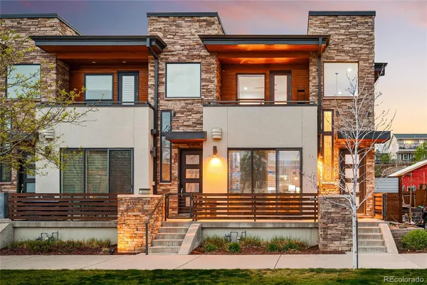$1,400,000 | 950 8th Street, Golden, CO 80401