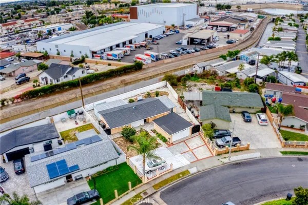 $979,000 | 650 Kansas Avenue, Placentia, CA 92870