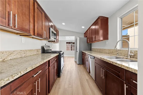 $979,000 | 650 Kansas Avenue, Placentia, CA 92870