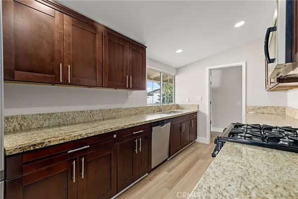 $979,000 | 650 Kansas Avenue, Placentia, CA 92870