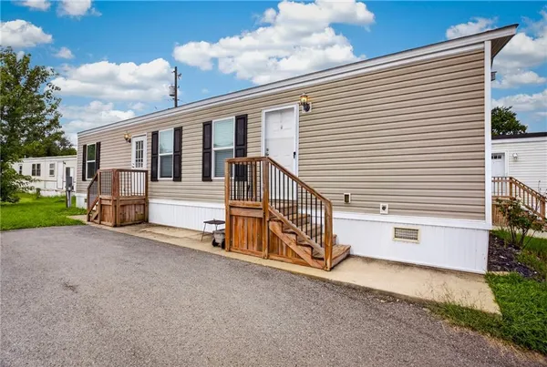 $45,000 | 49 Imperial Avenue, Washington, PA 15301