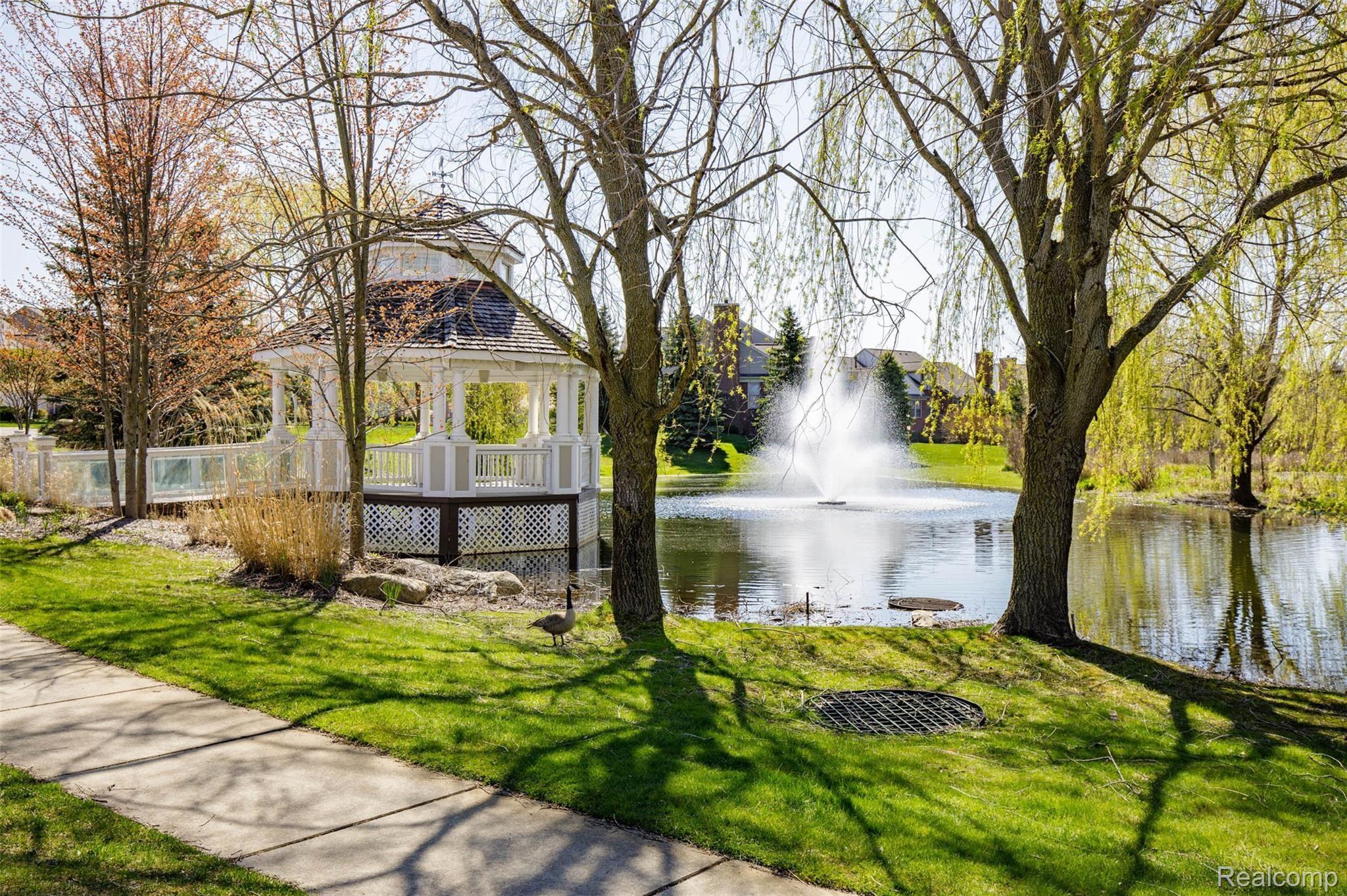 3370 Tremonte Circle, Unit 185 Rochester, MI 48306 - Photo 29 of 34 3370 Tremonte Cir Gazebo.jpg