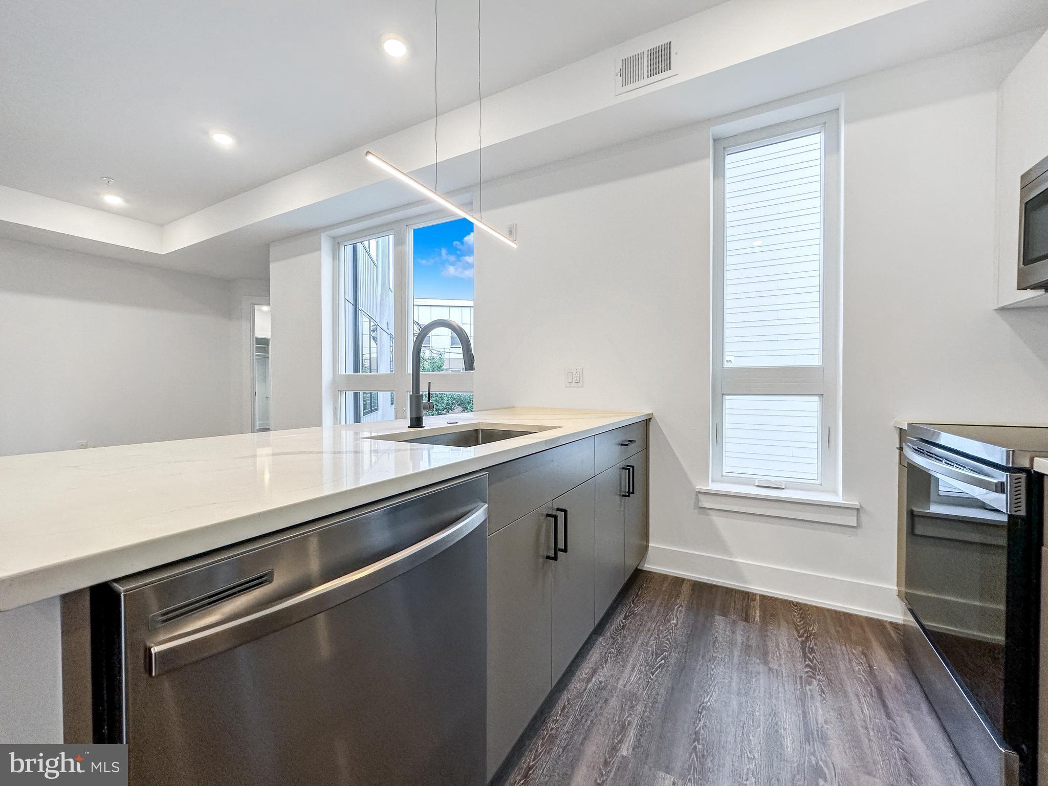 1723 Ridge Avenue Philadelphia, PA 19130 - Photo 20 of 83