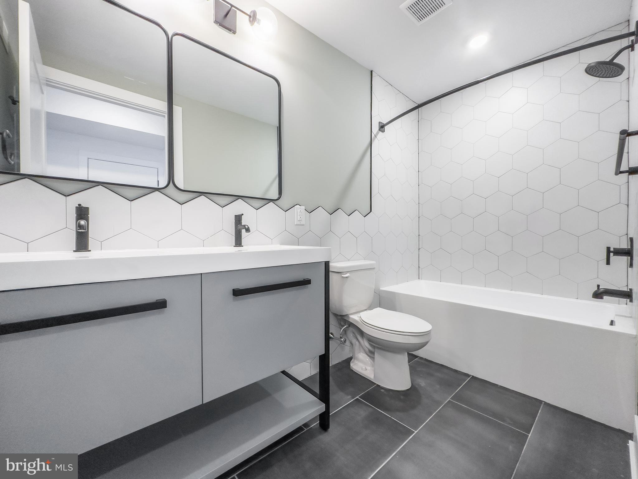 1723 Ridge Avenue Philadelphia, PA 19130 - Photo 38 of 83