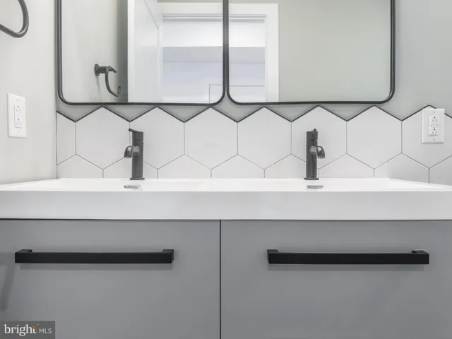 $5,350,000 | 1723 Ridge Avenue, Philadelphia, PA 19130