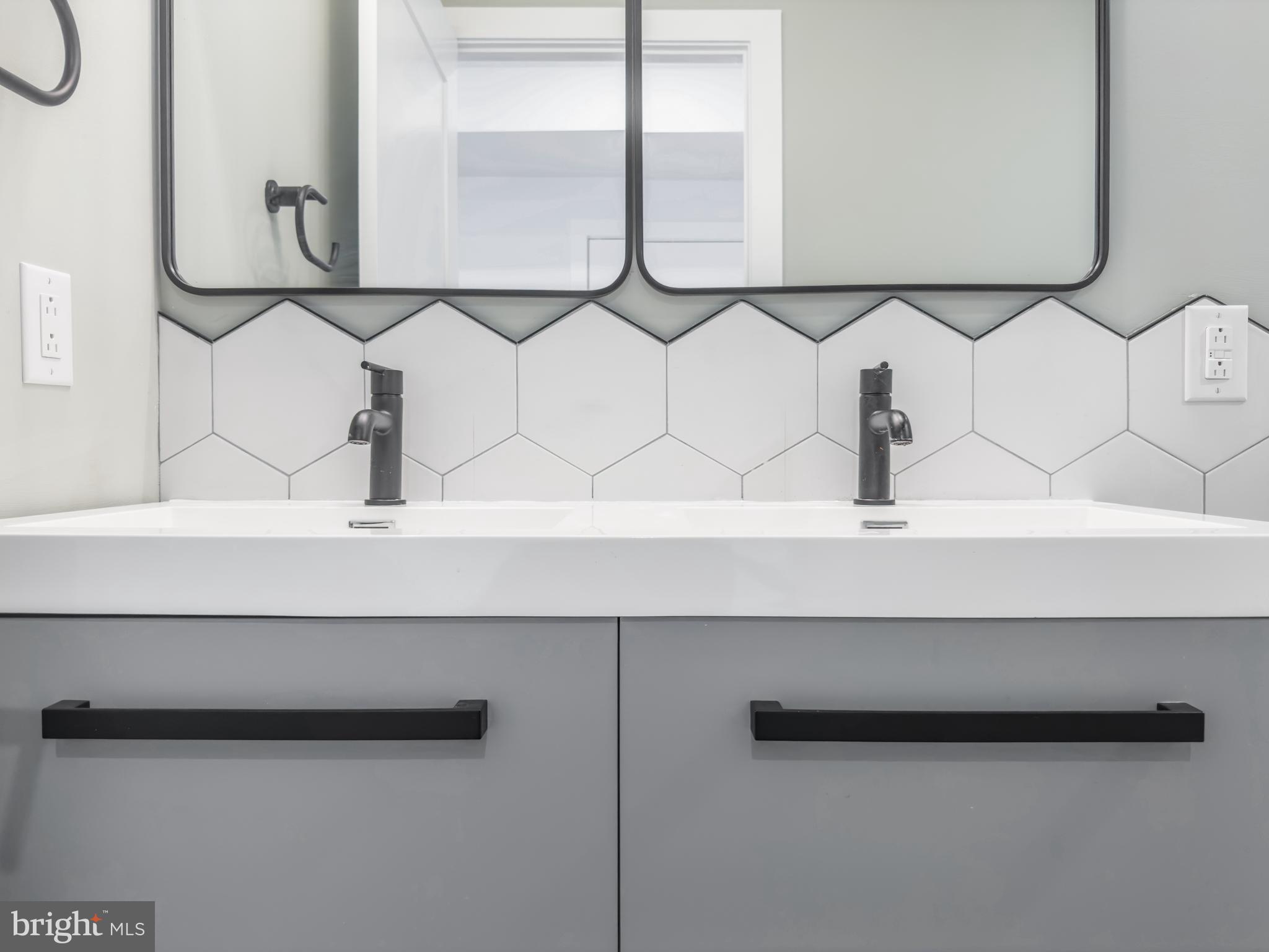 1723 Ridge Avenue Philadelphia, PA 19130 - Photo 39 of 83