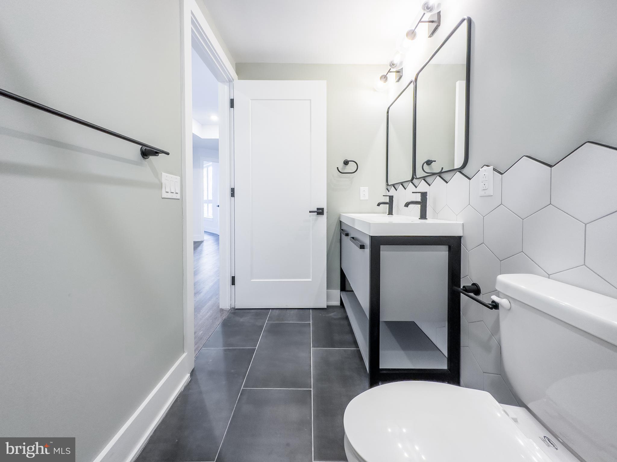 1723 Ridge Avenue Philadelphia, PA 19130 - Photo 41 of 83