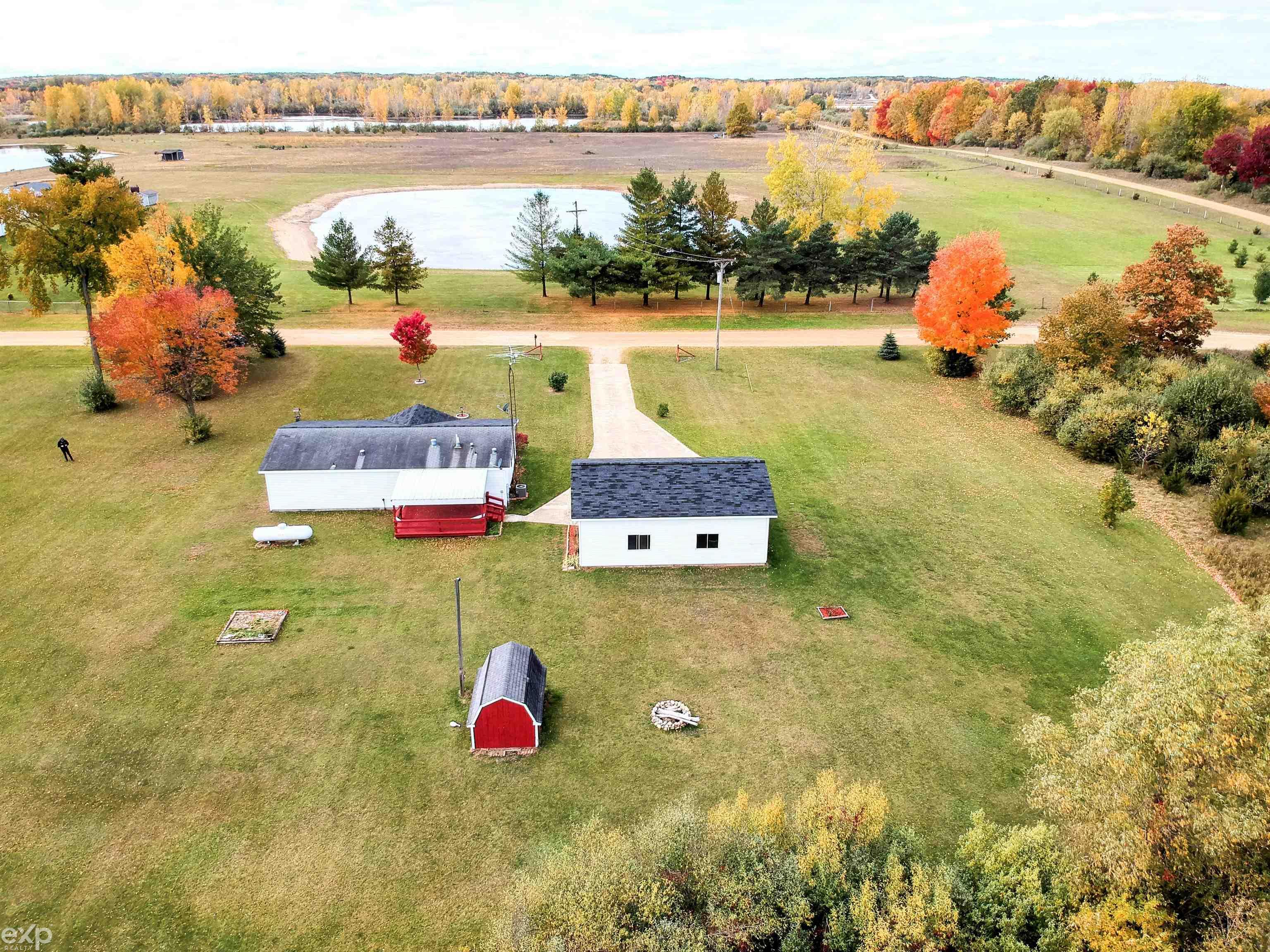 9647 Center Road Fostoria, MI 48435 - Photo 23 of 29