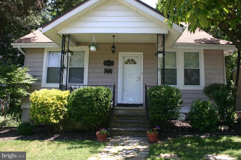 6309 Banbury Road Baltimore, MD 21239 - Photo 1 of 15 Front View
