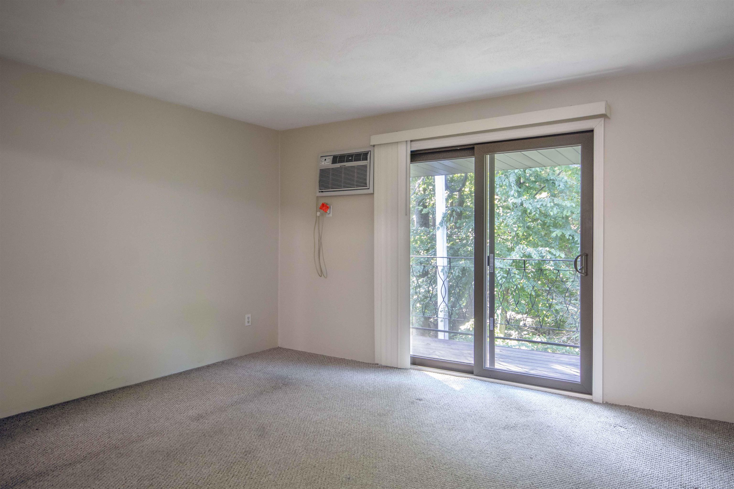 12 Strawberry Bank Road Nashua, NH 03062 - Photo 18 of 25
