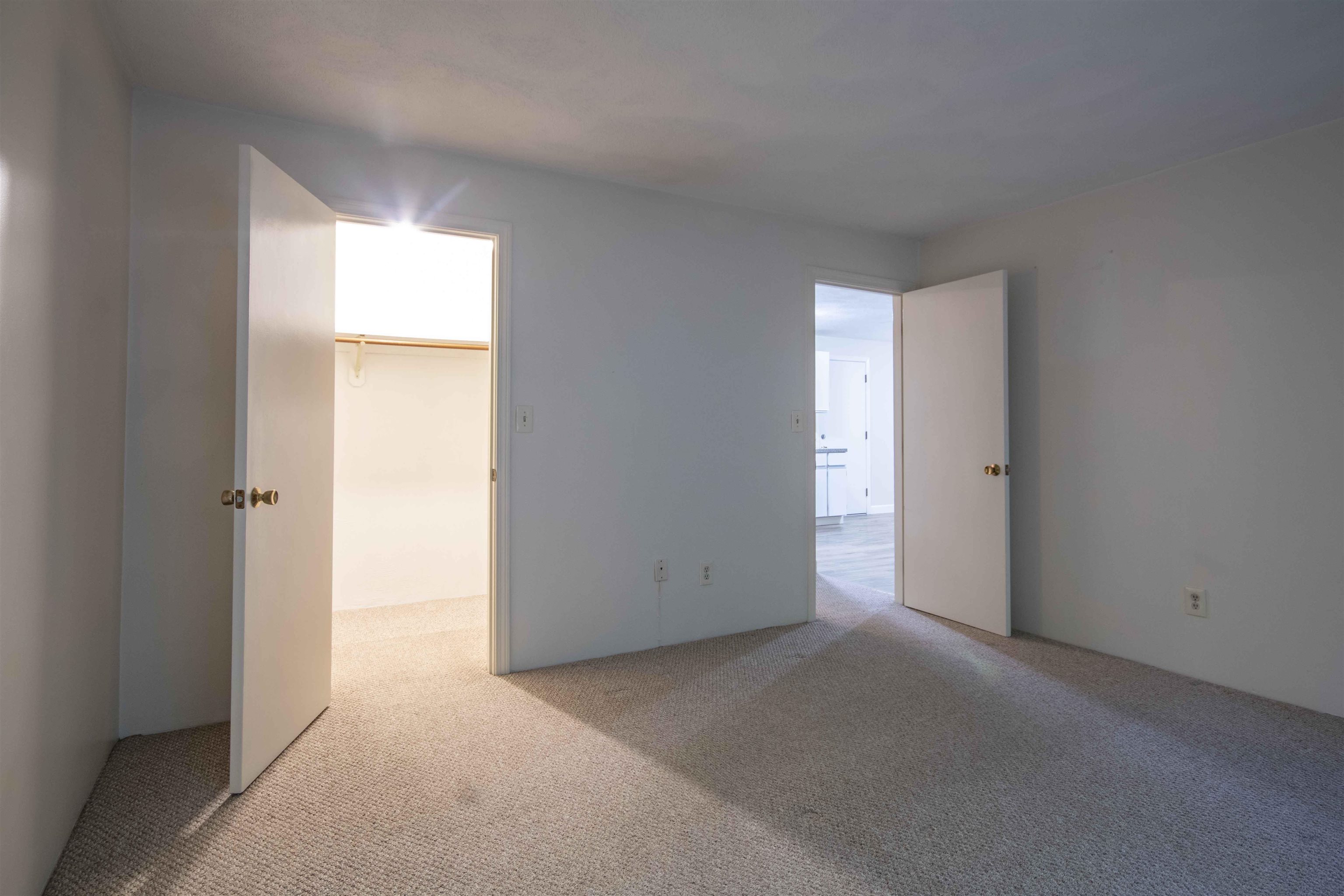 12 Strawberry Bank Road Nashua, NH 03062 - Photo 10 of 25