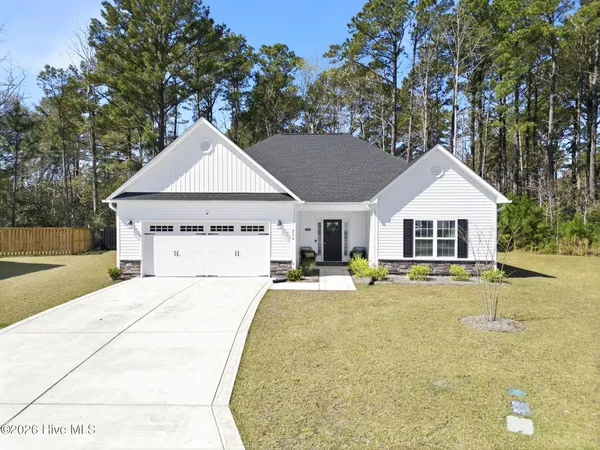 $370,000 | 234 Lookout Lane, Sneads Ferry, NC 28460