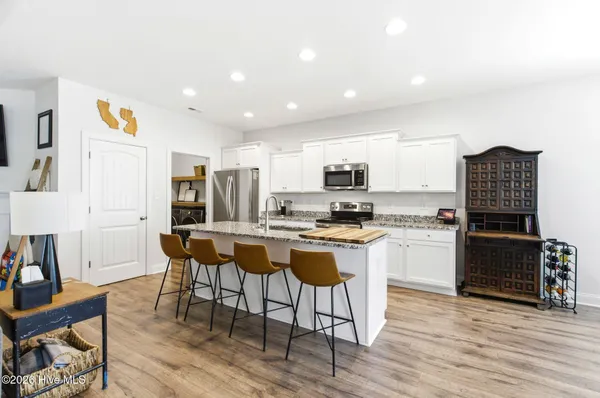 $370,000 | 234 Lookout Lane, Sneads Ferry, NC 28460