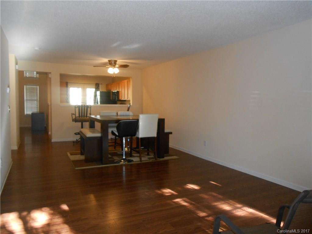 16717 Timber Crossing Road Charlotte, NC 28213 - Photo 3 of 24