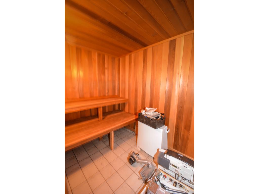 69 B Greenspring Road, Unit B West Dover, VT 05356 - Photo 12 of 19 Gallery Image 12