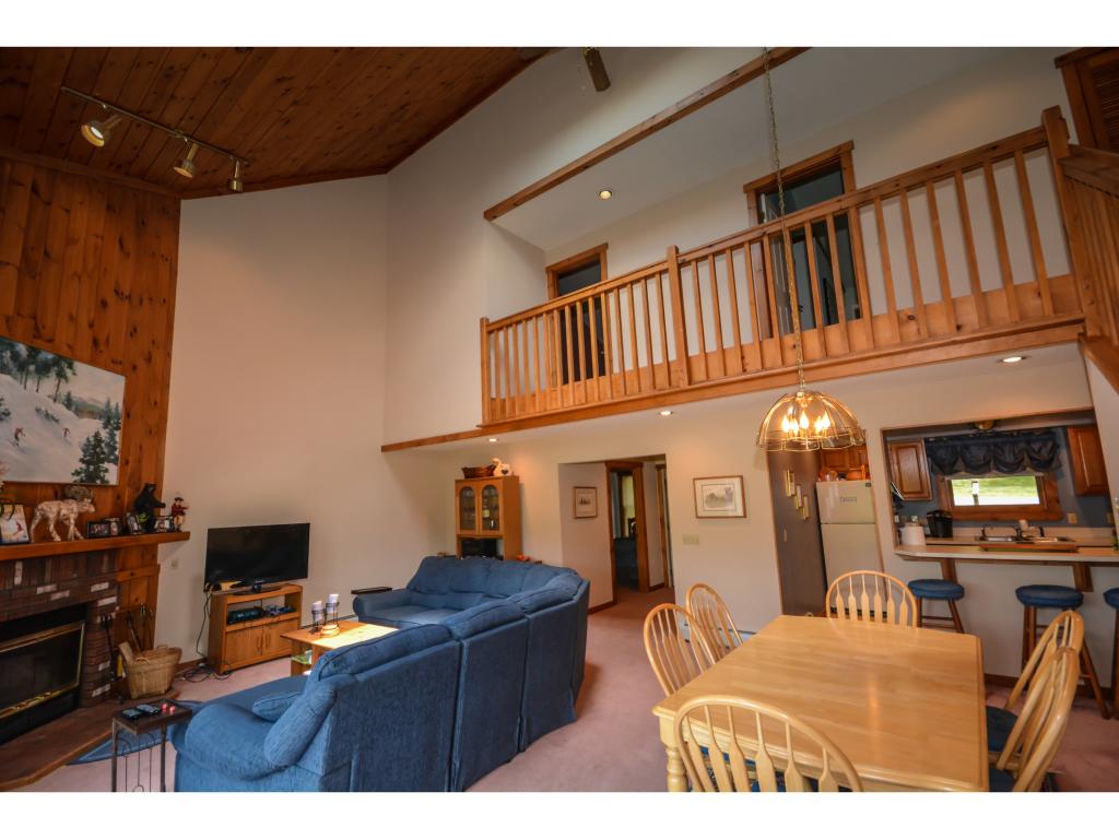 69 B Greenspring Road, Unit B West Dover, VT 05356 - Photo 5 of 19 Gallery Image 5