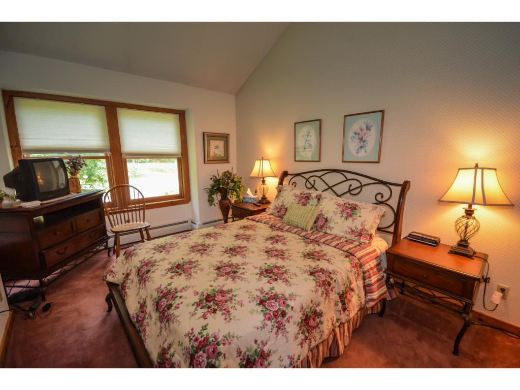 69 B Greenspring Road, Unit B West Dover, VT 05356 - Photo 7 of 19 Gallery Image 7