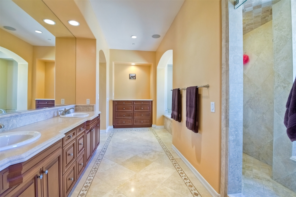 12625 Sagecrest Drive Poway, CA 92064 - Photo 12 of 25