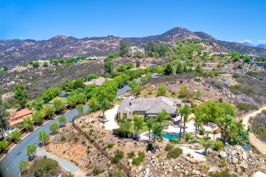 12625 Sagecrest Drive Poway, CA 92064 - Photo 19 of 25