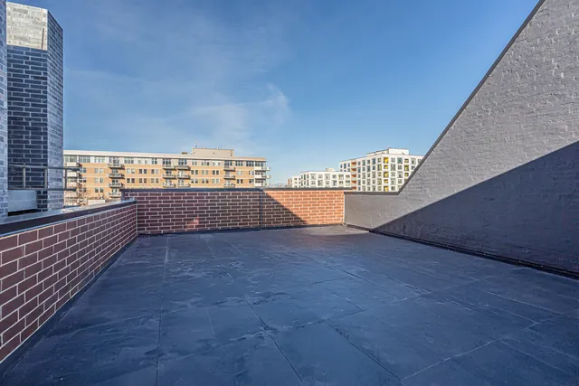 $1,350,000 | 505 West Elm Street, Unit 7, Chicago, IL 60610