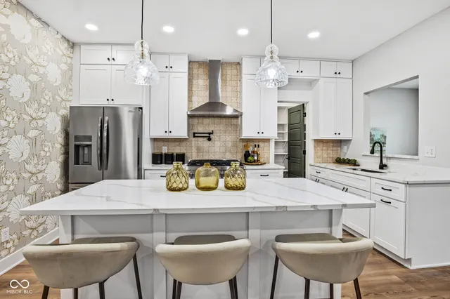 $679,900 | 2236 East 75th Street, Indianapolis, IN 46240