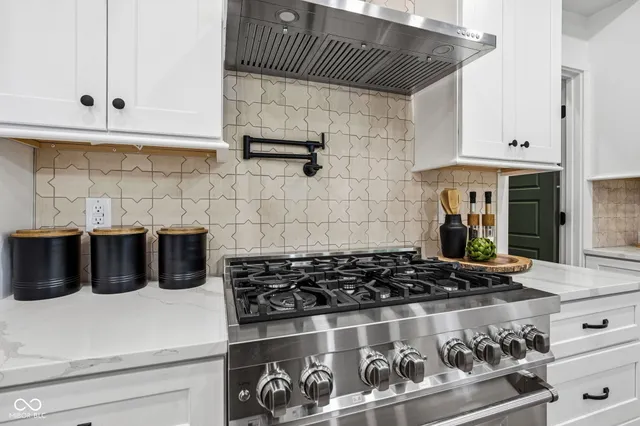 $679,900 | 2236 East 75th Street, Indianapolis, IN 46240