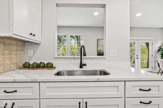 $679,900 | 2236 East 75th Street, Indianapolis, IN 46240