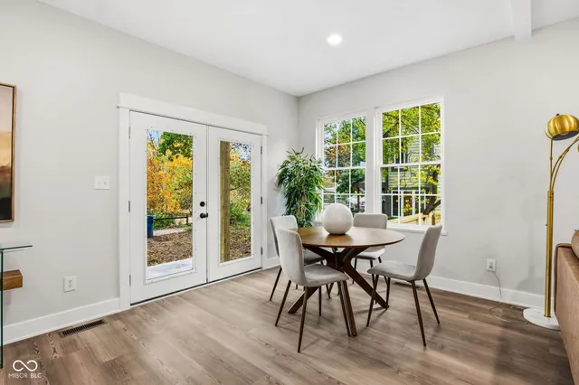 $679,900 | 2236 East 75th Street, Indianapolis, IN 46240