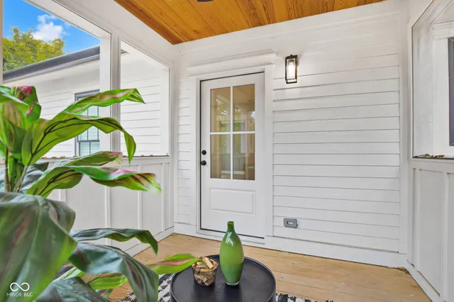 $679,900 | 2236 East 75th Street, Indianapolis, IN 46240