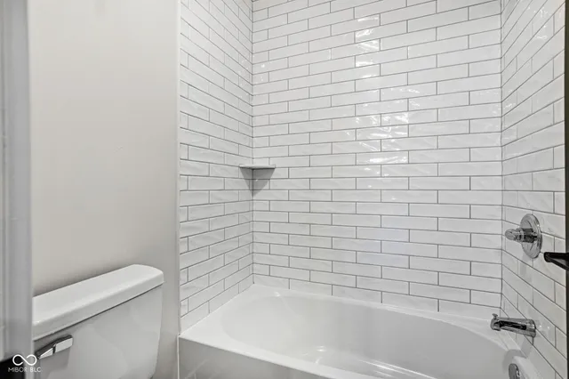 $679,900 | 2236 East 75th Street, Indianapolis, IN 46240