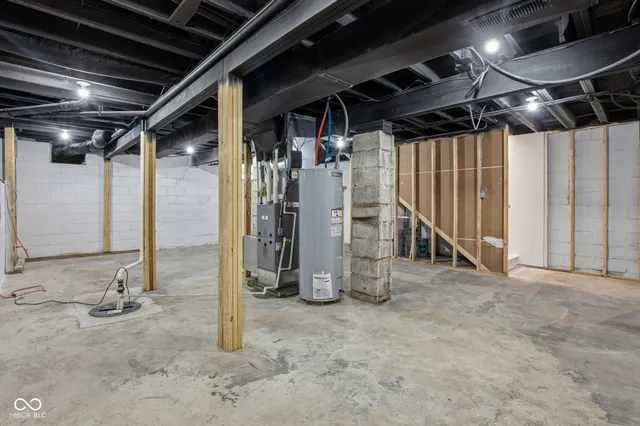 $679,900 | 2236 East 75th Street, Indianapolis, IN 46240