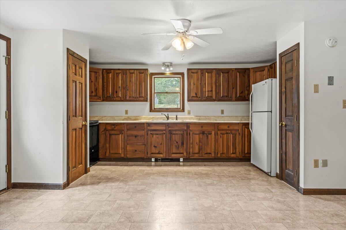 31 Proctor Road Biddeford, ME 04005 - Photo 10 of 30 10