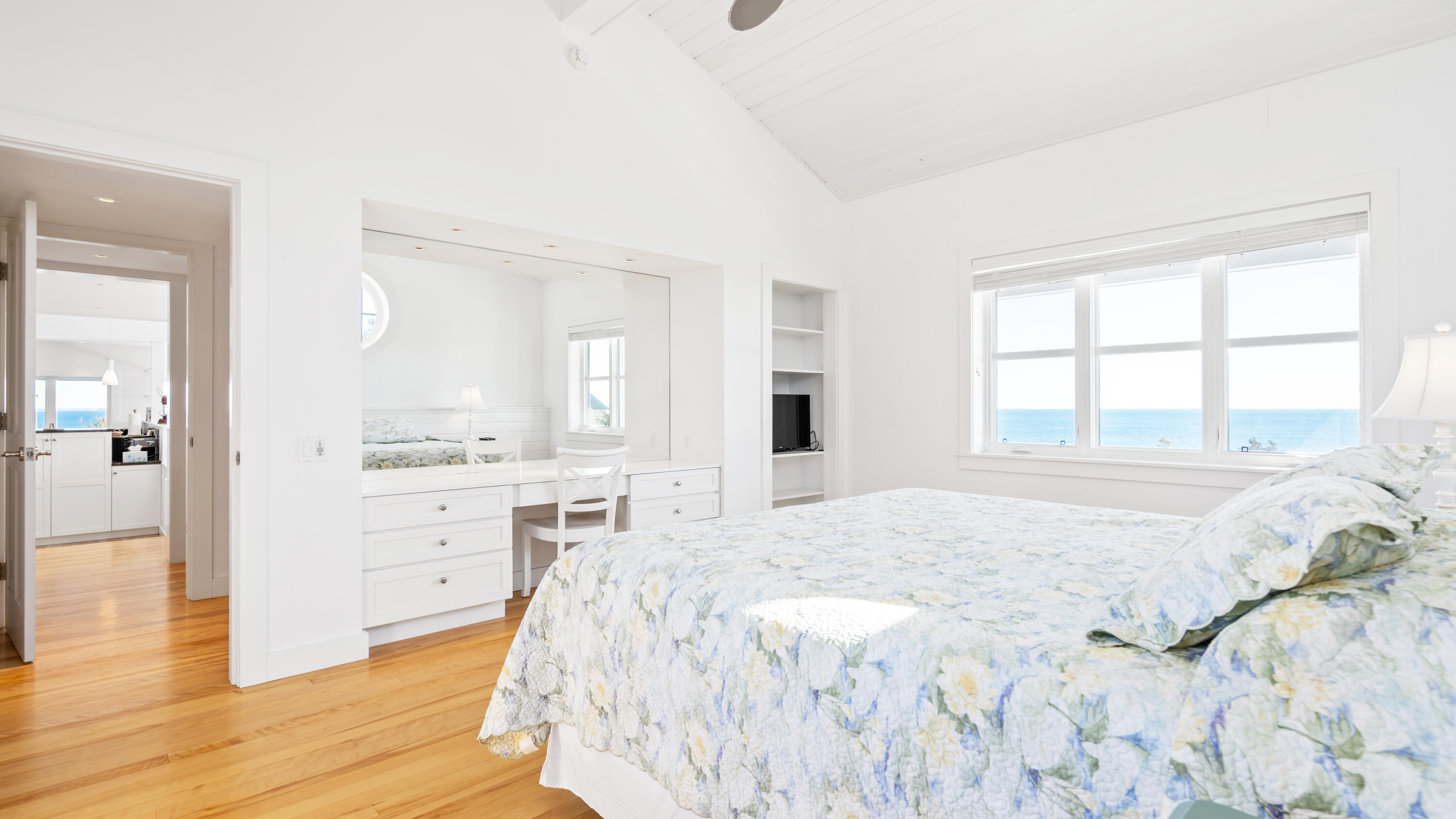 27 Cliff Road New Harbor, ME 04554 - Photo 41 of 69 DSC03877