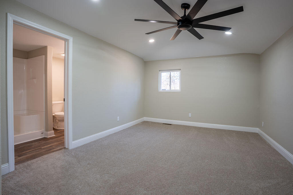 171 Hicks Hollow Road Trenton, GA 30752 - Photo 8 of 22 Master bedroom