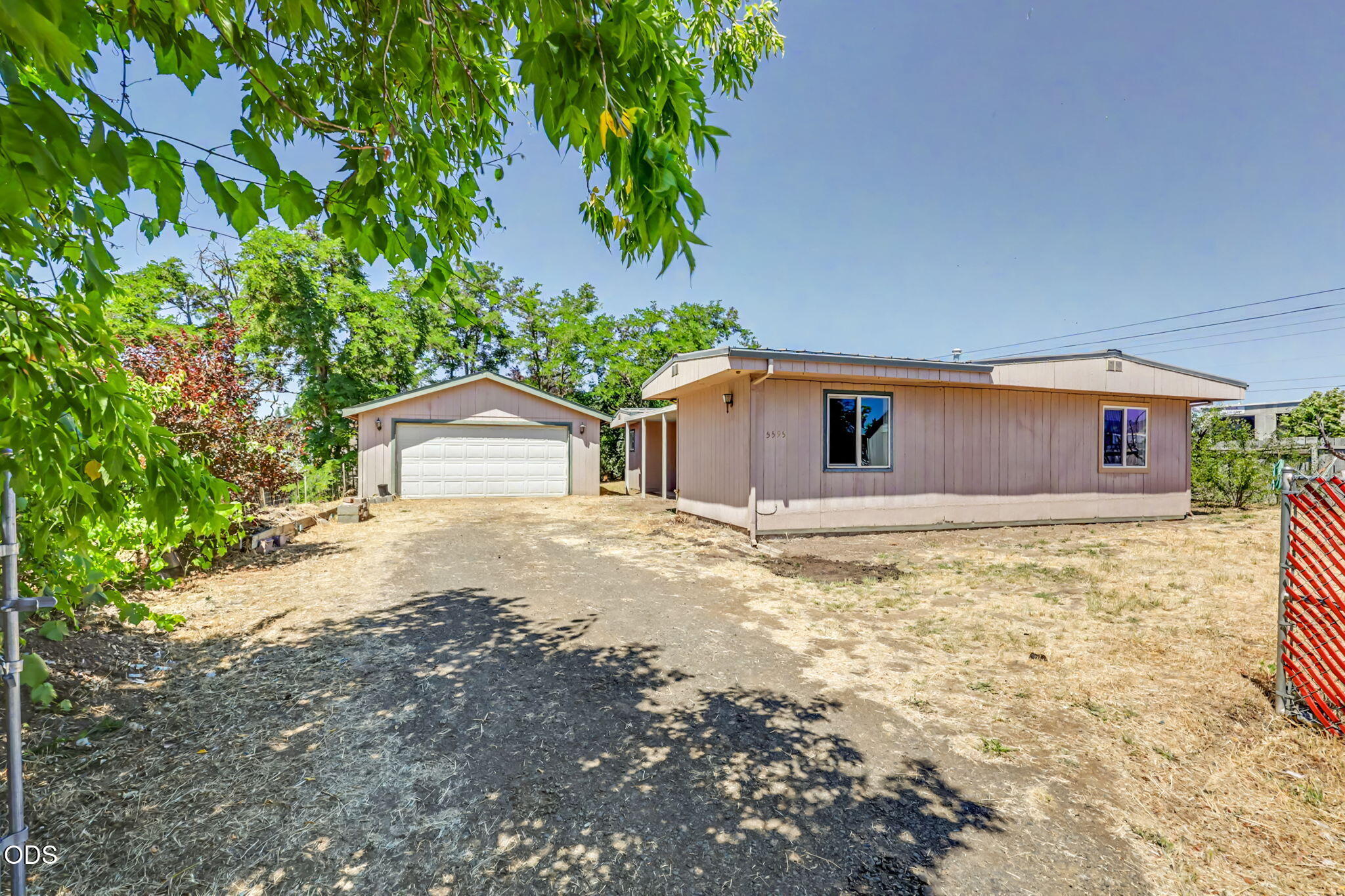 5595 Table Rock Road Central Point, OR 97502 - Photo 1 of 43
