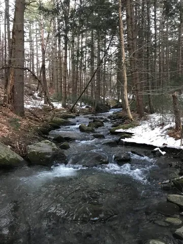 $300,000 | 3003 East Warren Road, Waitsfield, VT 05673