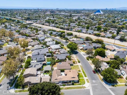 $1,749,000 | 1980 Vuelta Grande Avenue, Long Beach, CA 90815